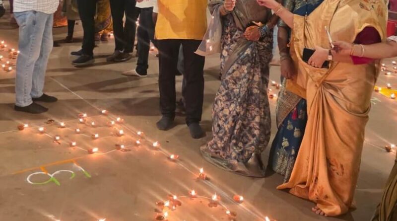 Dantewada Danteshwari corridor me rangoli aur diye ke paas BJP karyakarta Nex24
